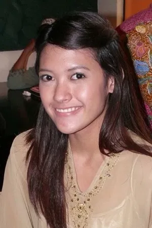 Adhitya Putri photo