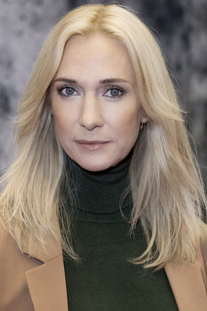 Victoria Dyring photo