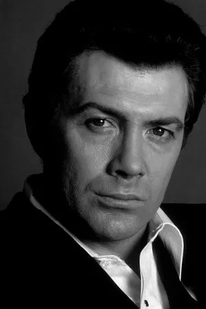 Lewis Collins photo
