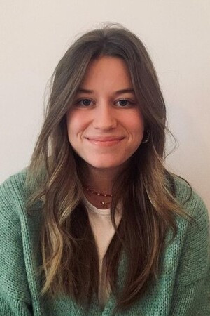 Emmylou De Caster photo