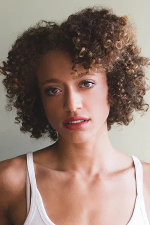 Sydney Cole Alexander photo