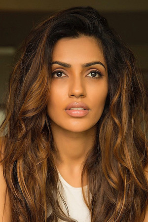 Akshara Gowda photo