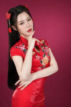 ปุยฝ้าย ชนิดาภา photo