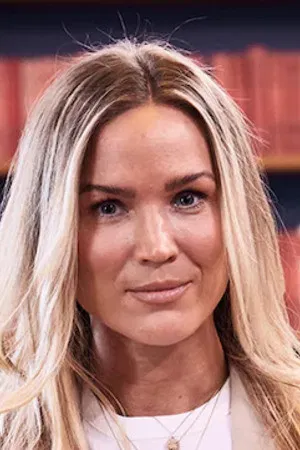 Marie Serneholt photo