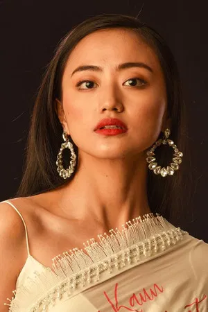 Andrea Kevichusa photo