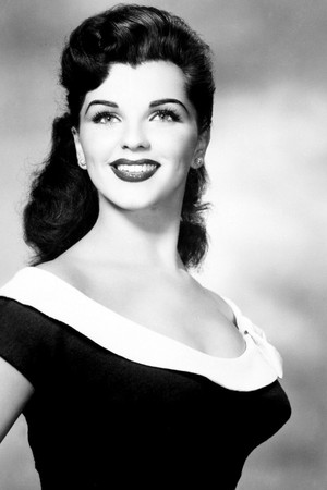 Lisa Gaye photo