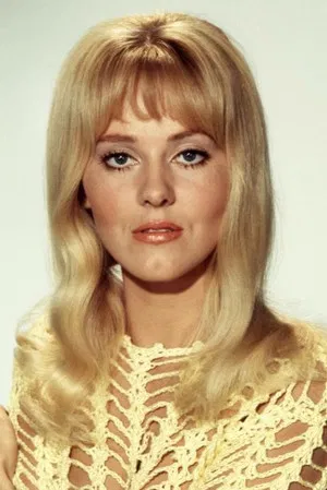 Yutte Stensgaard photo