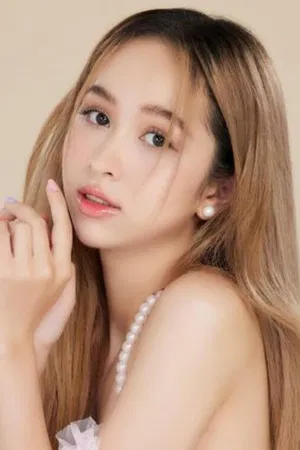 Hannah Rosenbloom photo