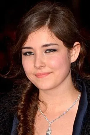 Tuğba Sunguroğlu photo