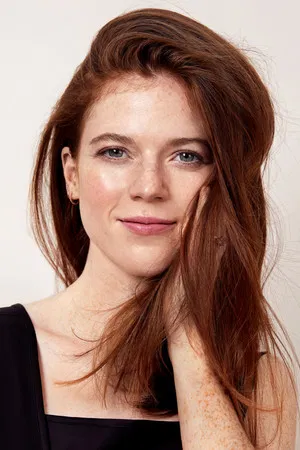 Rose Leslie photo
