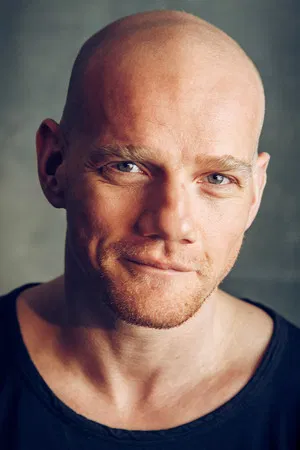 Yuri Kolokolnikov photo