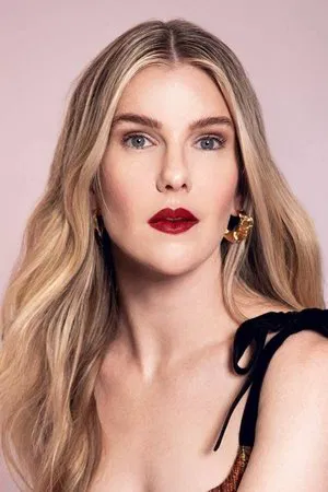 Lily Rabe photo