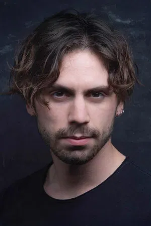 Taro Emir Tekin photo