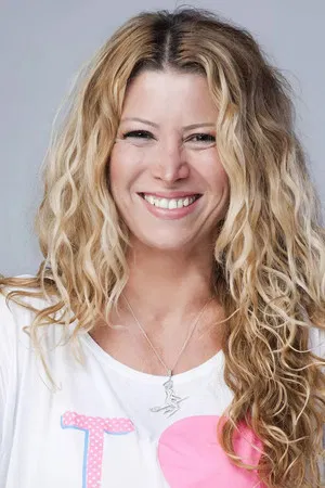 Ebru Karanfilci photo