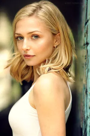 Sophie Simnett photo