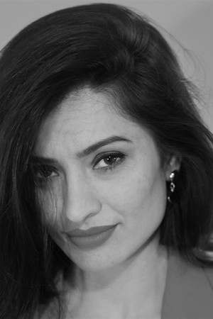 Marina Golbahari photo