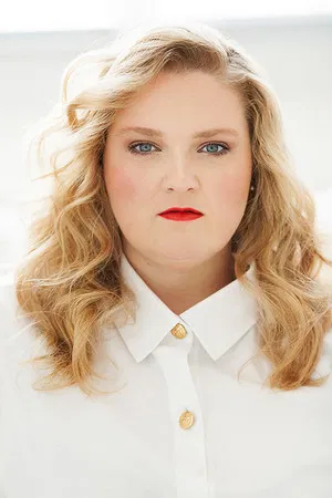 Debbie Lynch-White photo