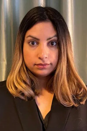 Nooshi Dadgostar photo