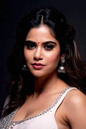 Aaditi Pohankar photo