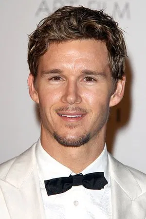 Ryan Kwanten photo
