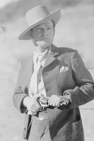 Wallace MacDonald photo