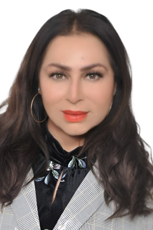 Zahra Al-Kharji photo