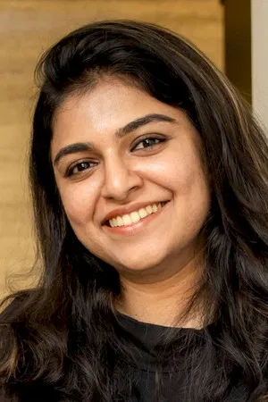 Raveena Ravi photo