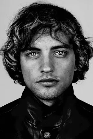 Josh Whitehouse photo