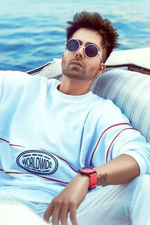 Harrdy Sandhu photo