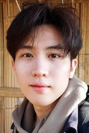 Yut Kritsadayut Thaweechaiwat photo