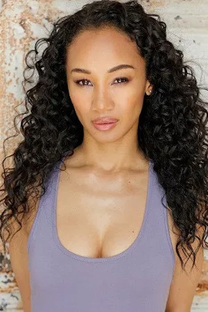 Tiffany Lauren Bennicke photo