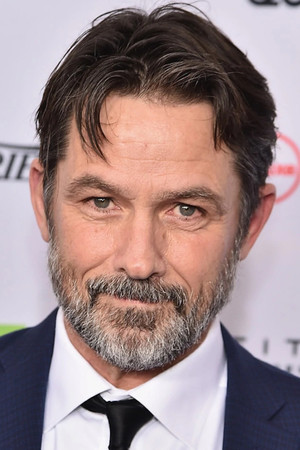 Billy Campbell photo