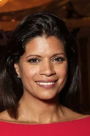 Andrea Navedo photo