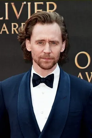 Tom Hiddleston photo