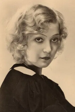 Mártha Eggerth photo