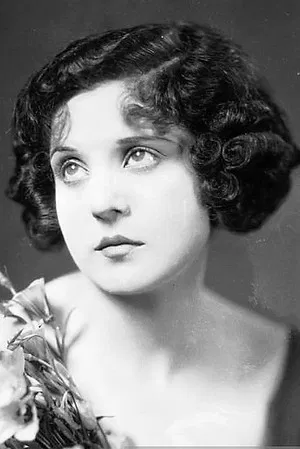 Fritzi Brunette photo