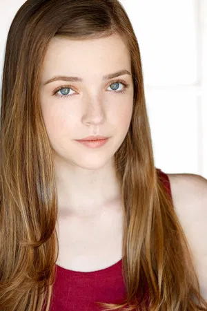 Makenna James photo