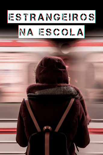 Estrangeiros na Escola poster