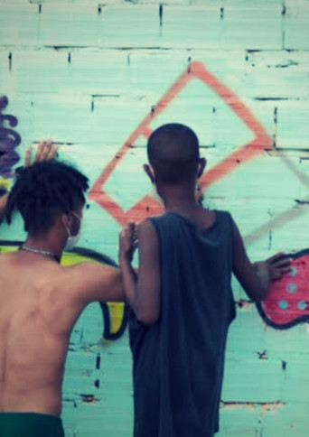 Intervenção Urbana: Baixada vive poster