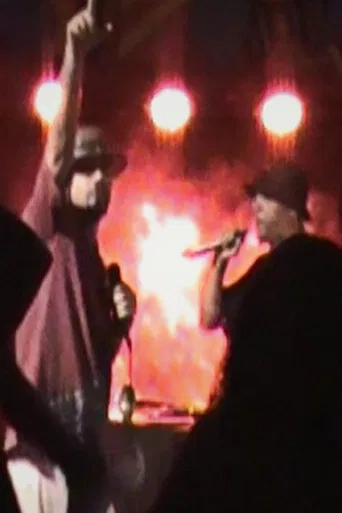 Regional Beat: Uma Antena Parabólica Fincada na Terra Vermelha poster