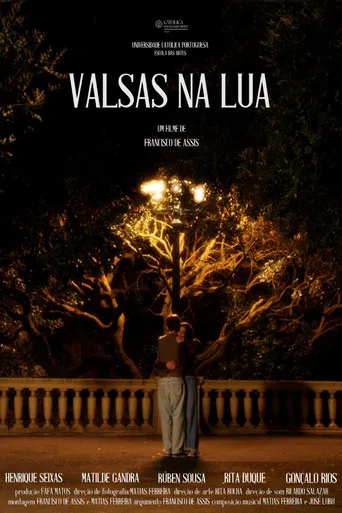 Valsas na Lua poster