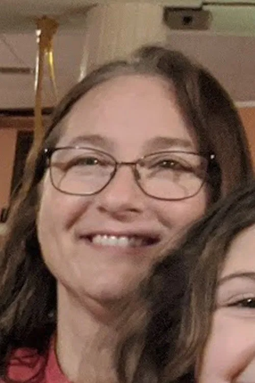 Angie Santoro profile