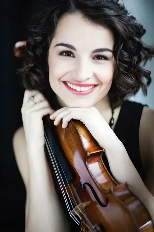 Alina Pogostkina profile