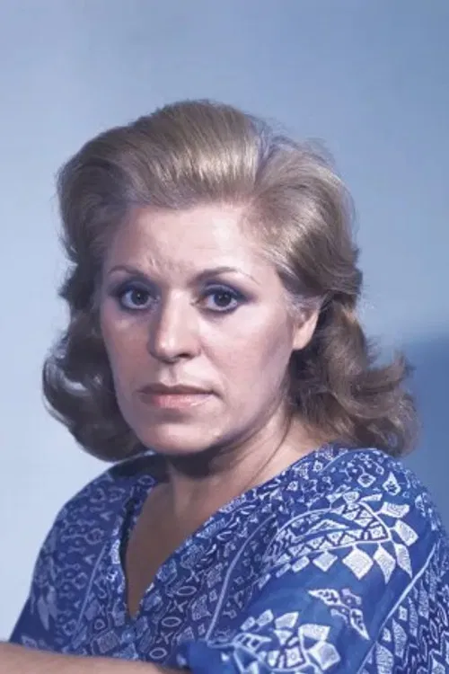 Léa Camargo profile