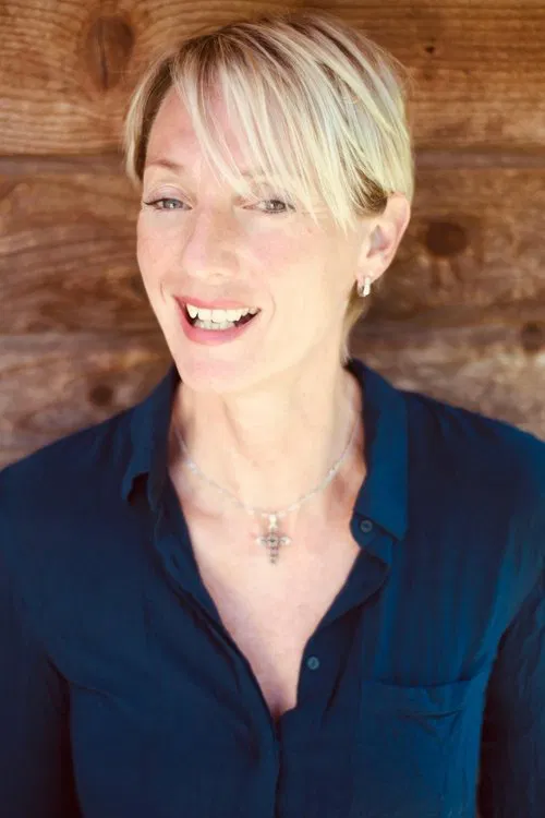 Hayley Easton Street profile