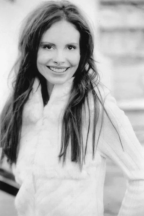 Phoebe Price profile