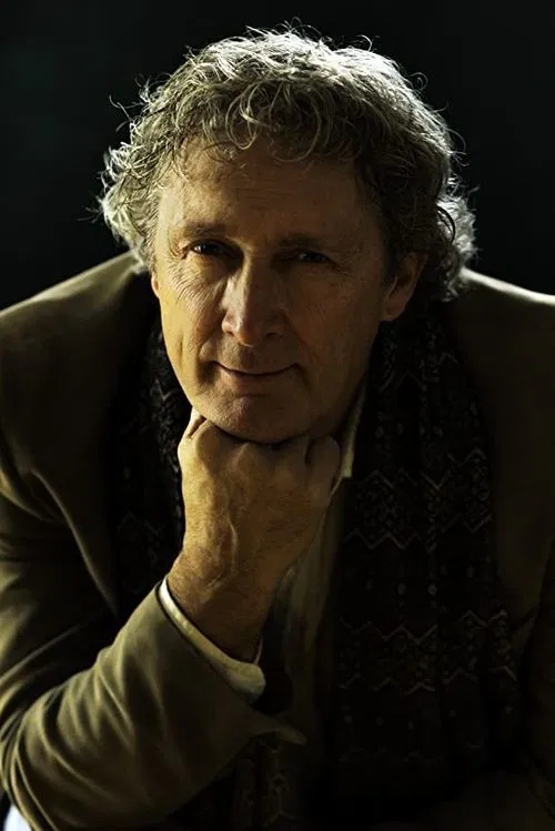 Robert D. Morais profile