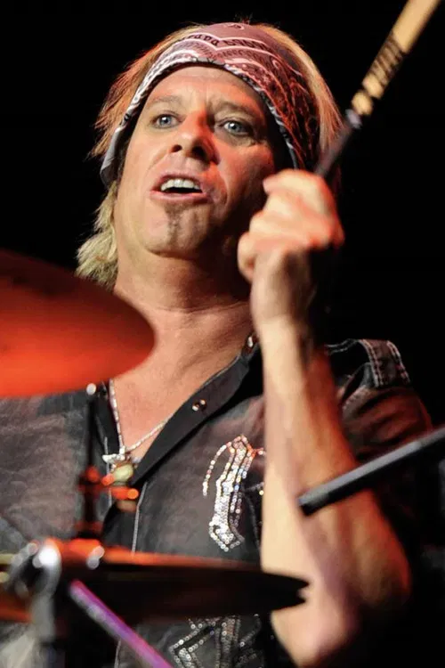 Bobby Blotzer profile