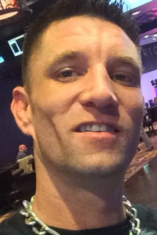 R.J. Cummings profile