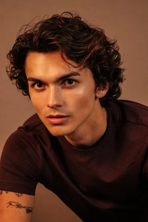 Ashton Arbab profile